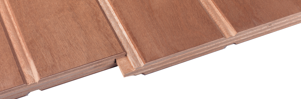 Een houten plank van Bruynzeel Multigroove